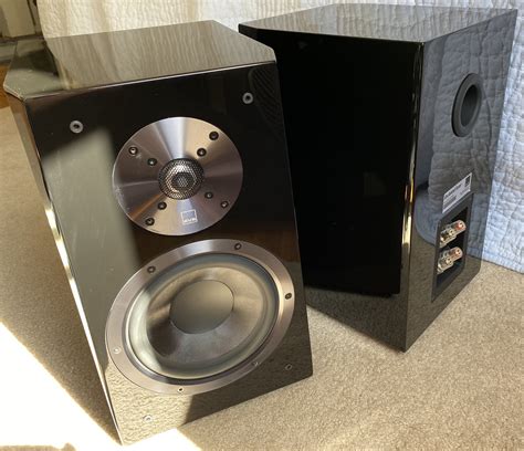 Review: SVS Ultra Bookshelf Speakers – The Audio Beatnik