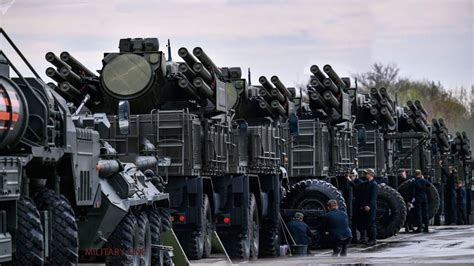 here's comes the russian Pantsir S1 in action - Russian Short Range Air ...