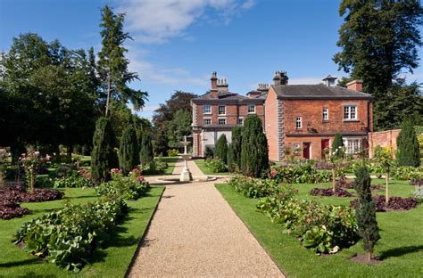 England - Cheshire - Frodsham - Castle Park Garden - 21st August 2011 -33 | Flickr - Photo Sharing!