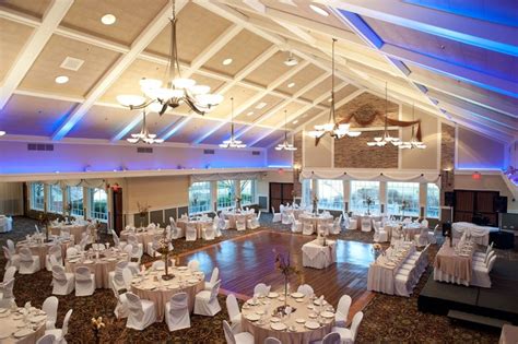 Venue - Chicago Northwest | Private dining, Downtown chicago, Arlington ...