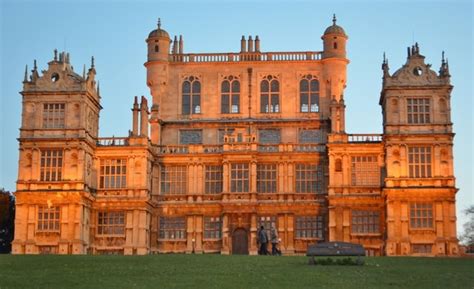 35 grand photos of Wollaton Hall and Park in U.K | BOOMSbeat