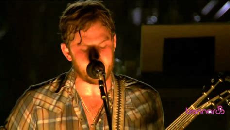 Kings of Leon - Closer - YouTube