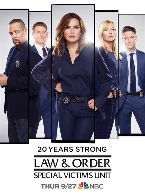 Law and Order: SVU - Season 20 Cast Portrait - Amanda Rollins Photo ...