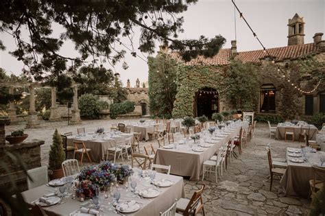 A Romantic Vintage Destination Wedding in Barcelona