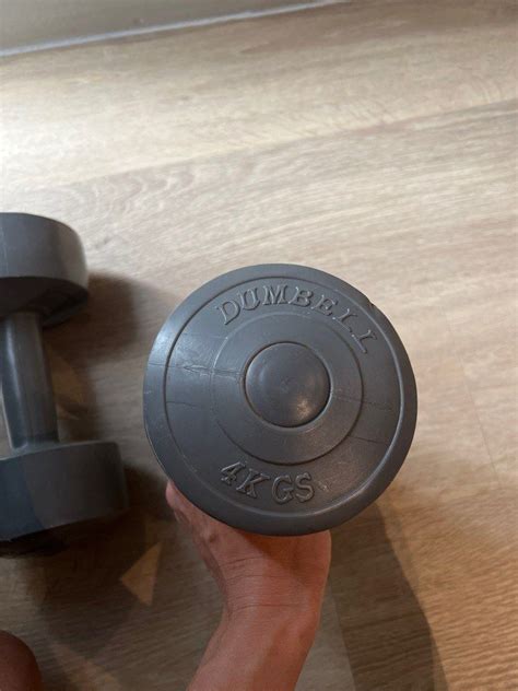 Set of dumbbells 4kg each, Sports Equipment, Exercise & Fitness ...