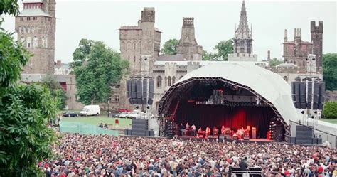 Summer Concerts at Cardiff Castle - Cardiff Bus