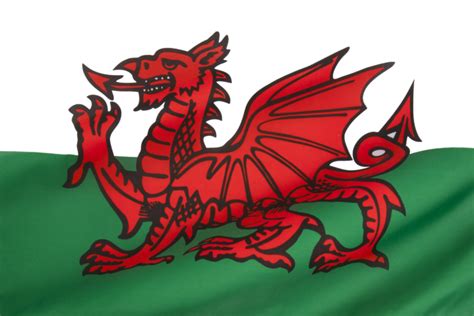 Welsh Dragon on transparent – Parallel.cymru: Cylchgrawn digidol Cymraeg dwyieithog