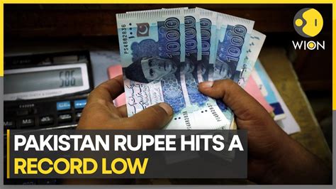 Pakistan's currency in FREE FALL: Pak Central Bank hikes interest rates to record 21% | WION ...