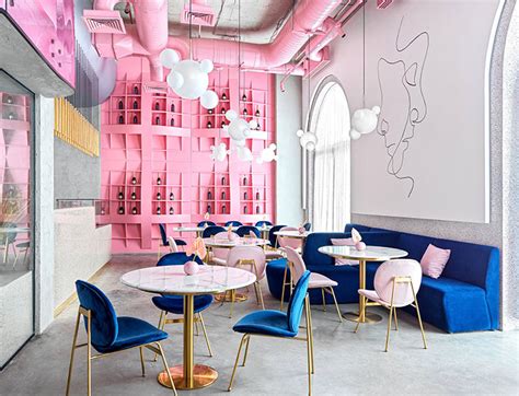 Elegant Restaurant Design Takes Pink to Another Level