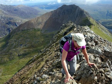 The Snowdon Horseshoe: Britain’s classic hill walk – Mark Horrell