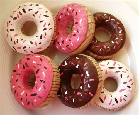 Arts of the Heart: Yummy looking donuts