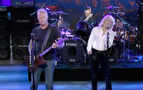 METALLICA Perfoms "Nothing Else Matters" With Miley Cyrus On The Howard ...