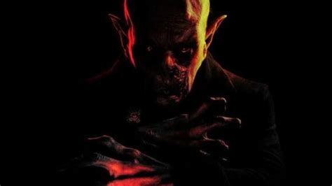 Nosferatu vs. Dracula: Are They Different & Who Is Stronger?