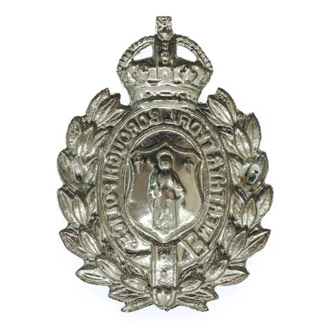 Merthyr Tydfil Borough Police Chrome Wreath Cap Badge - King's Crown