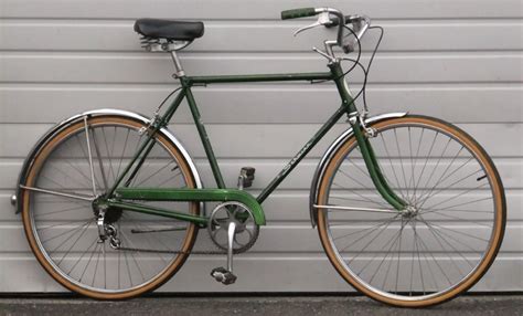 22" Vintage SCHWINN Collegiate 5 Speed Utility Bike 5'9"-6'1"