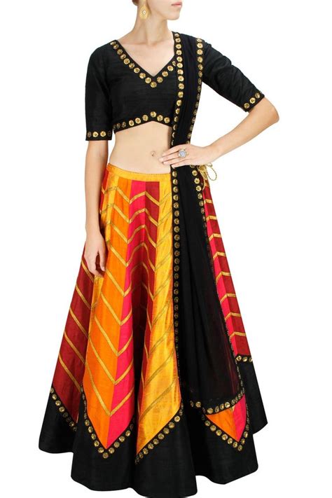 68 best langa voni/ crop top skirt images on Pinterest | India fashion, Indian attire and Indian ...