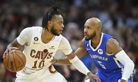 Milwaukee Bucks at Cleveland Cavaliers odds, picks and predictions