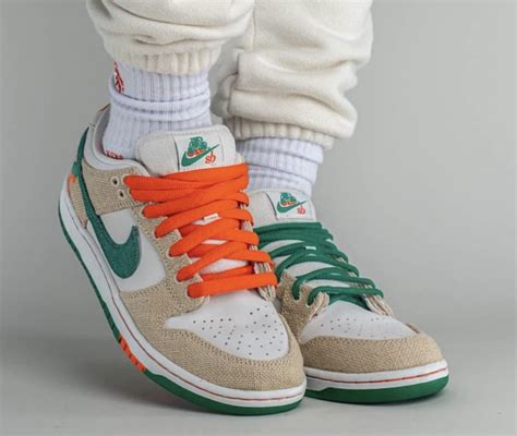 Jarritos x Nike SB Dunk Low FD0860-001 | SBD