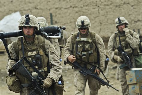 File:6th Marine Rgt. in Badula Qulp during Operation Helmand Spider ...