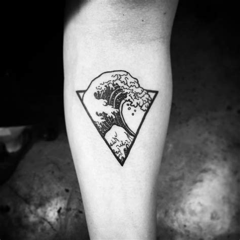 90+ Remarkable Wave Tattoo Designs - The Best Depiction of the Ocean