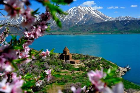 9 gorgeous landscapes you’ll only find in Turkey | Incredible places, Best places to travel ...