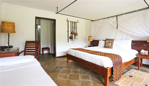 Safari to Keekorok Lodge with Africa Travel Resource