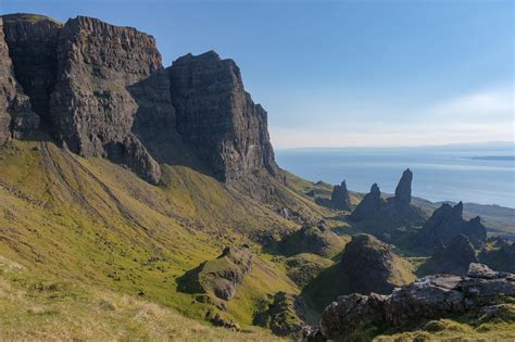 Trotternish Ridge (Walkhighlands)