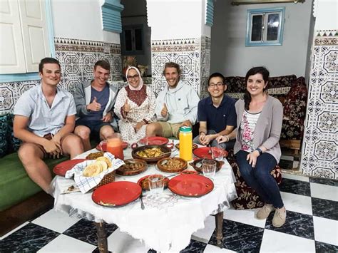 Inside the kitchen of a Moroccan Family – Moroccan Food Tour