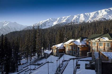 Khyber Himalayan Resort & Spa Gulmarg - Inditales