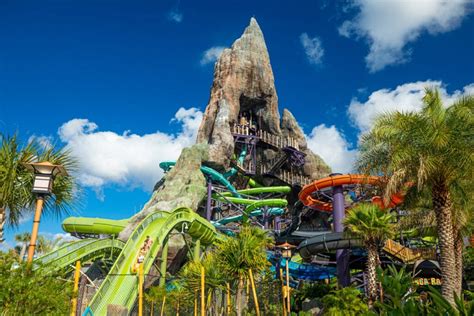 Volcano Bay Rides | Villatel