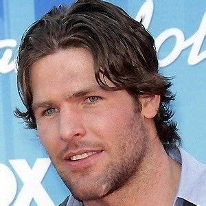 Mike Fisher - Bio, Facts, Family | Famous Birthdays