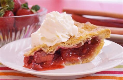 Strawberry Rhubarb Pie | Dishin' With Di - Cooking Show *Recipes ...