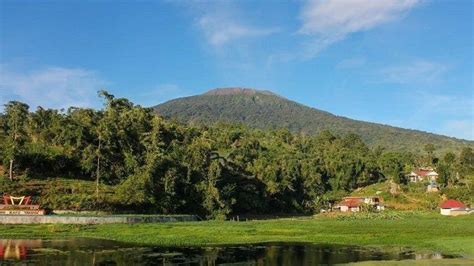 Mengenal Gunung Marapi, Gunung Api Aktif di Sumatra Barat, Erupsi pada ...