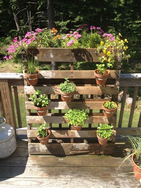 Vertical herb garden | Backyard herb garden, Outdoor herb garden, Vertical herb garden