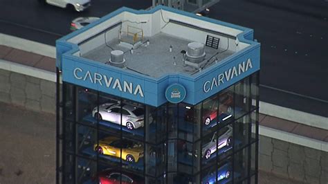 Carvana opens new vending machine near Las Vegas Strip | KSNV