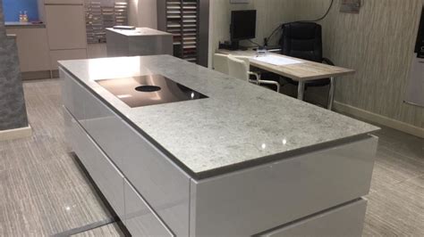 Granite vs Quartz Countertops – Top Pros and Cons | ClassicQuartzStone UK