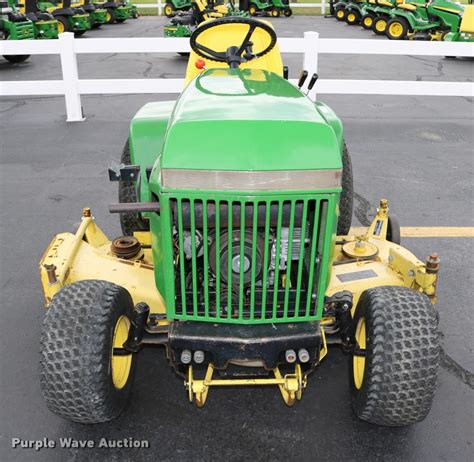 1986 John Deere 420 lawn mower in Wamego, KS | Item DM9301 sold ...