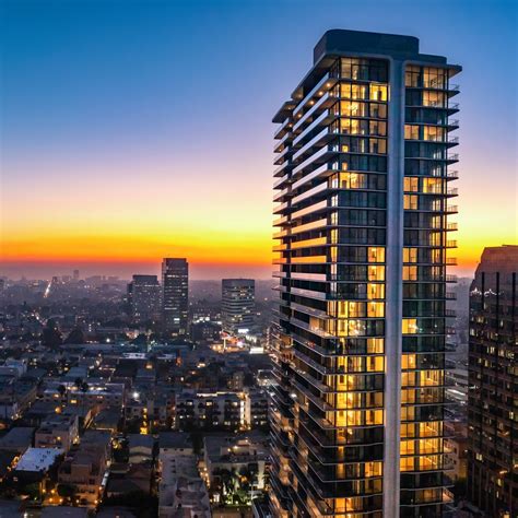 The Landmark Los Angeles - WLA's Most Spectacular Luxury Apts.