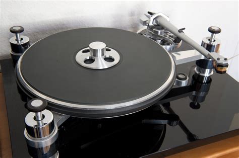 Oracle Turntable | Turntable, Turntable vintage, Audiophile turntable