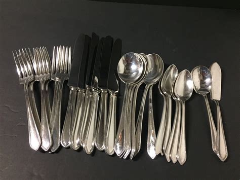 Flatware Set, Wm Rogers & Son, 1938 Gorgic Pattern, Art Deco 25 Piece ...