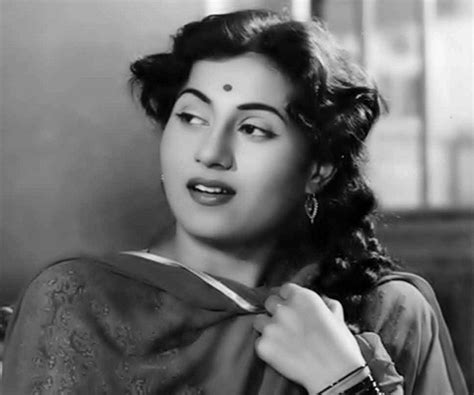 Madhubala Biography - Facts, Childhood, Family Life & Achievements