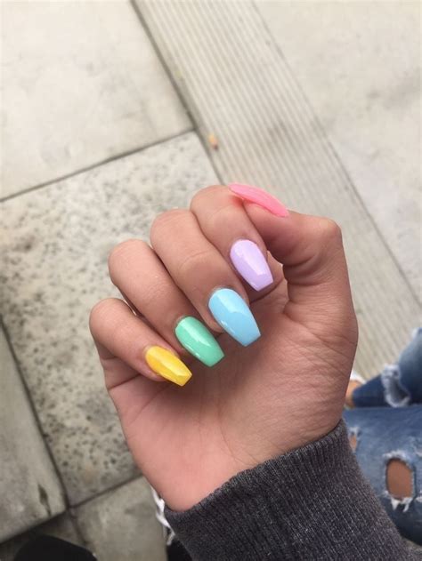 Spring 75 best spring nail color ideas for 2019 20 » Welcomemyblog.com | Uñas cortas de acrílico ...