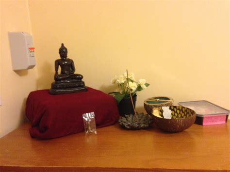 How To Set Up A Buddhist Altar? - Starter Pack : r/NewBuddhists