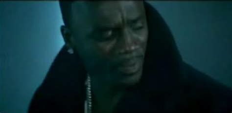 latest hollywood gallery: akon smack that lyrics