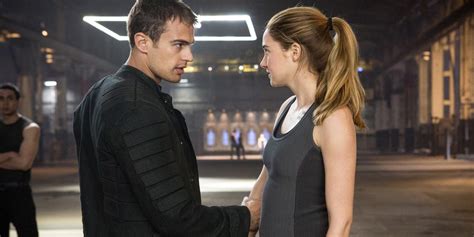 Divergent: Theo James shows his tattoo in first clip - watch