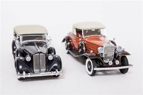 Collection of Model Cars by Danbury Mint | EBTH