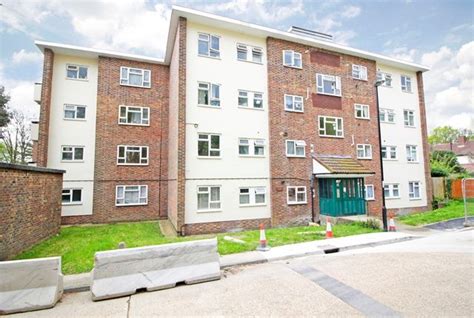 2 bed flat for sale in Church Road, London SE19 - Zoopla