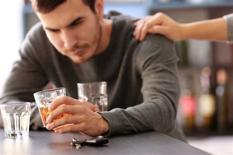 Does Alcohol Thin Out Your Blood? - Recovery Ranger