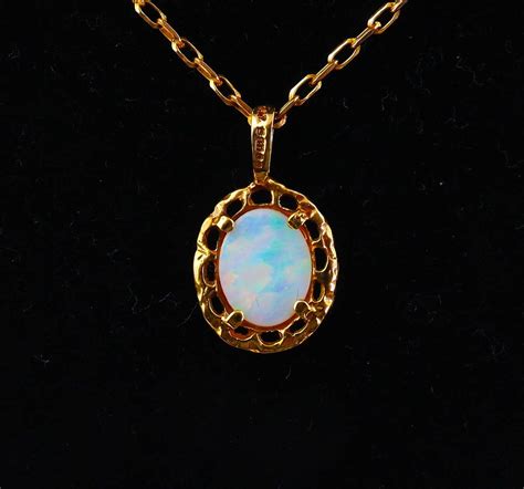 Vintage Gold Opal Pendant Necklace Gold Chain J631 | Etsy UK | Gold ...