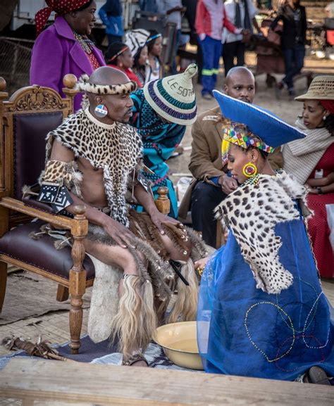 'Suffocate' and Puleng's traditional wedding (PHOTOS) | Zulu traditional attire, African bride ...